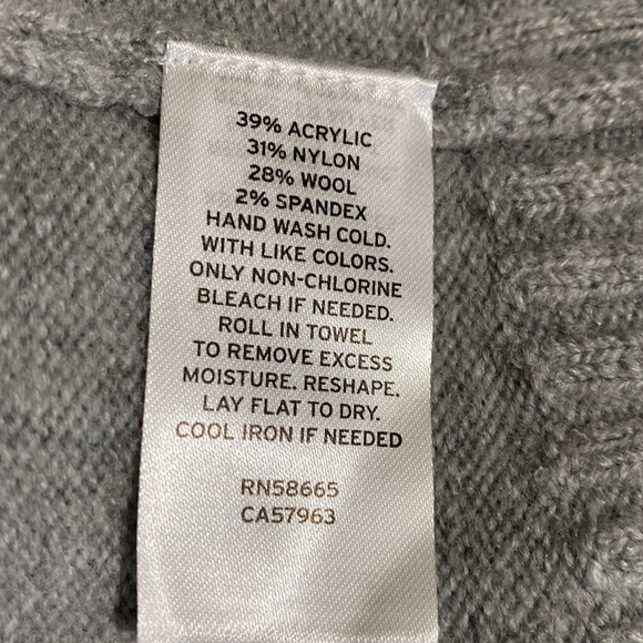 Nordstrom Grey Heather Turtle Neck Sweater Size M - Picture 11 of 12